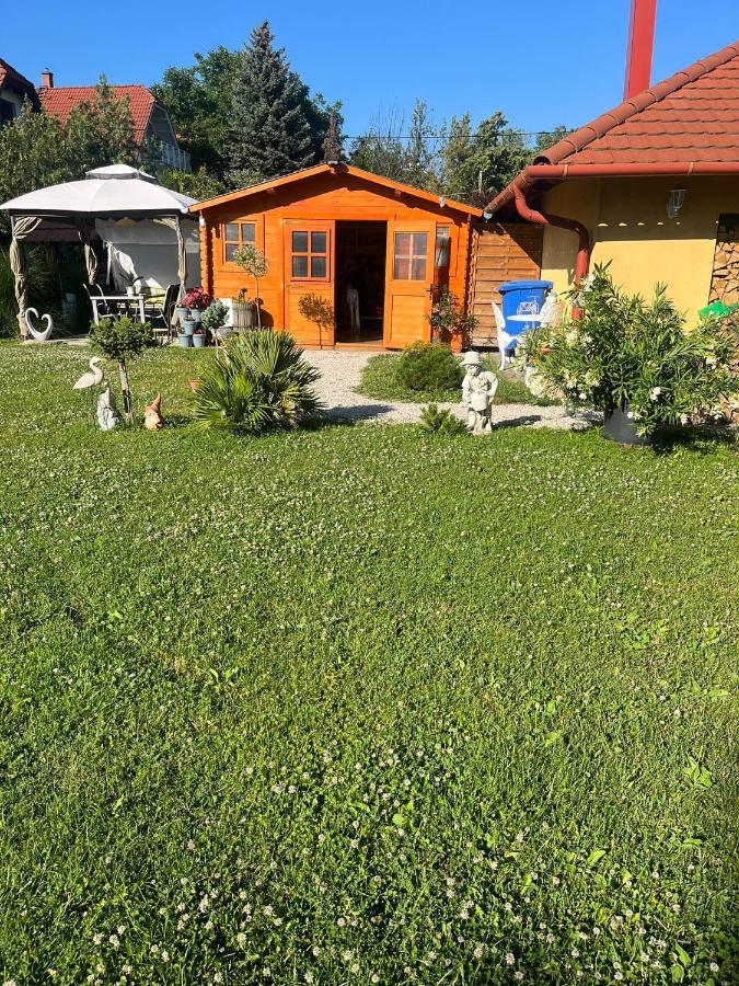 Rege apartman Alsóörs Exterior foto